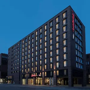 Szálloda Hampton By Hilton Centre