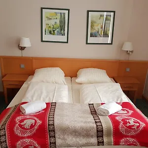 3* Hotel Mediterran